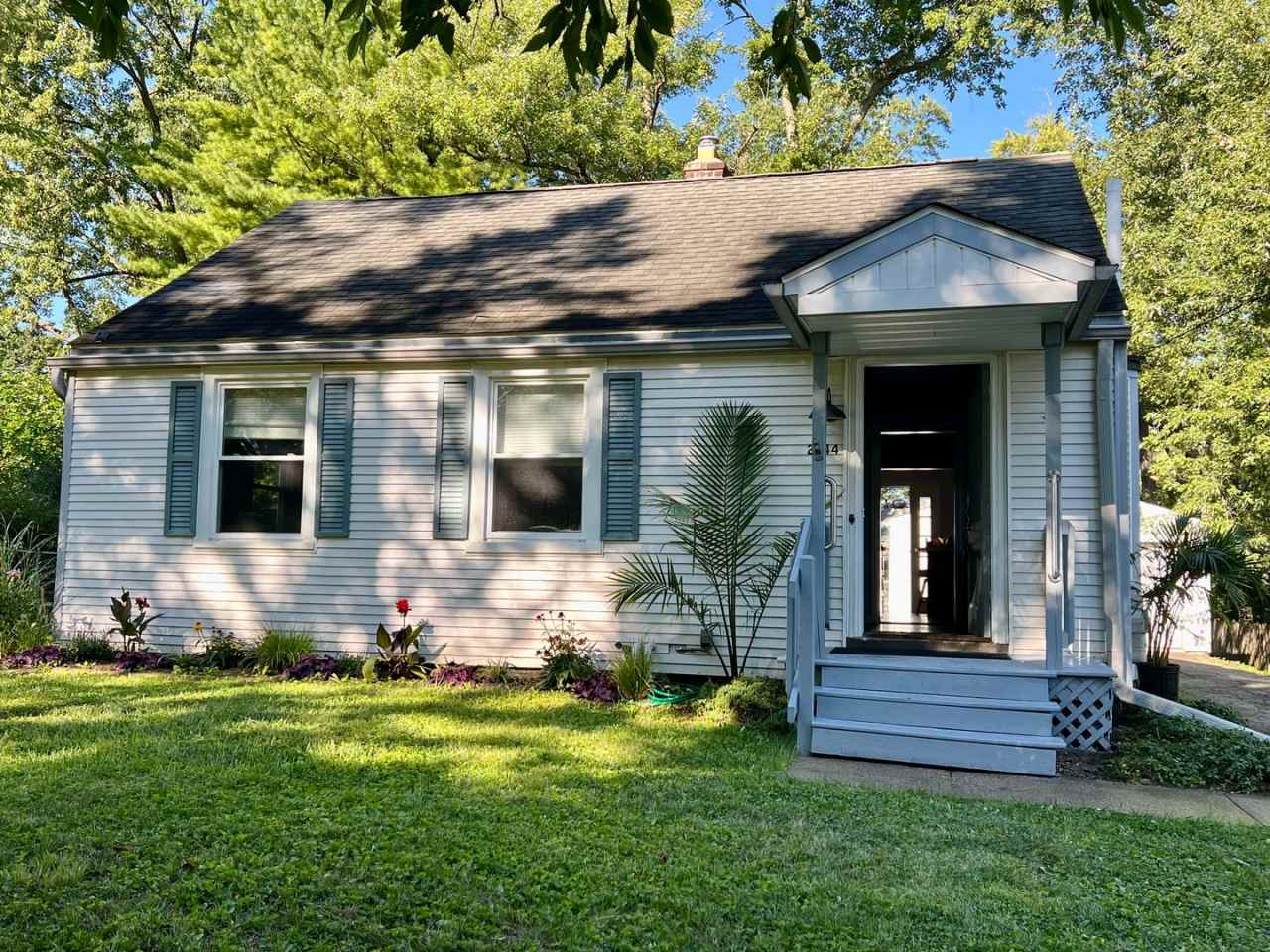 Charming Ann Arbor Bungalow with Modern Upgrades  Custom Heated Garage!
