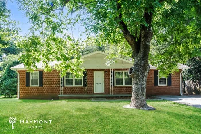 3054 Boswell Drive Northwest