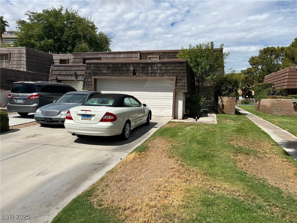 2963 Pinehurst Drive