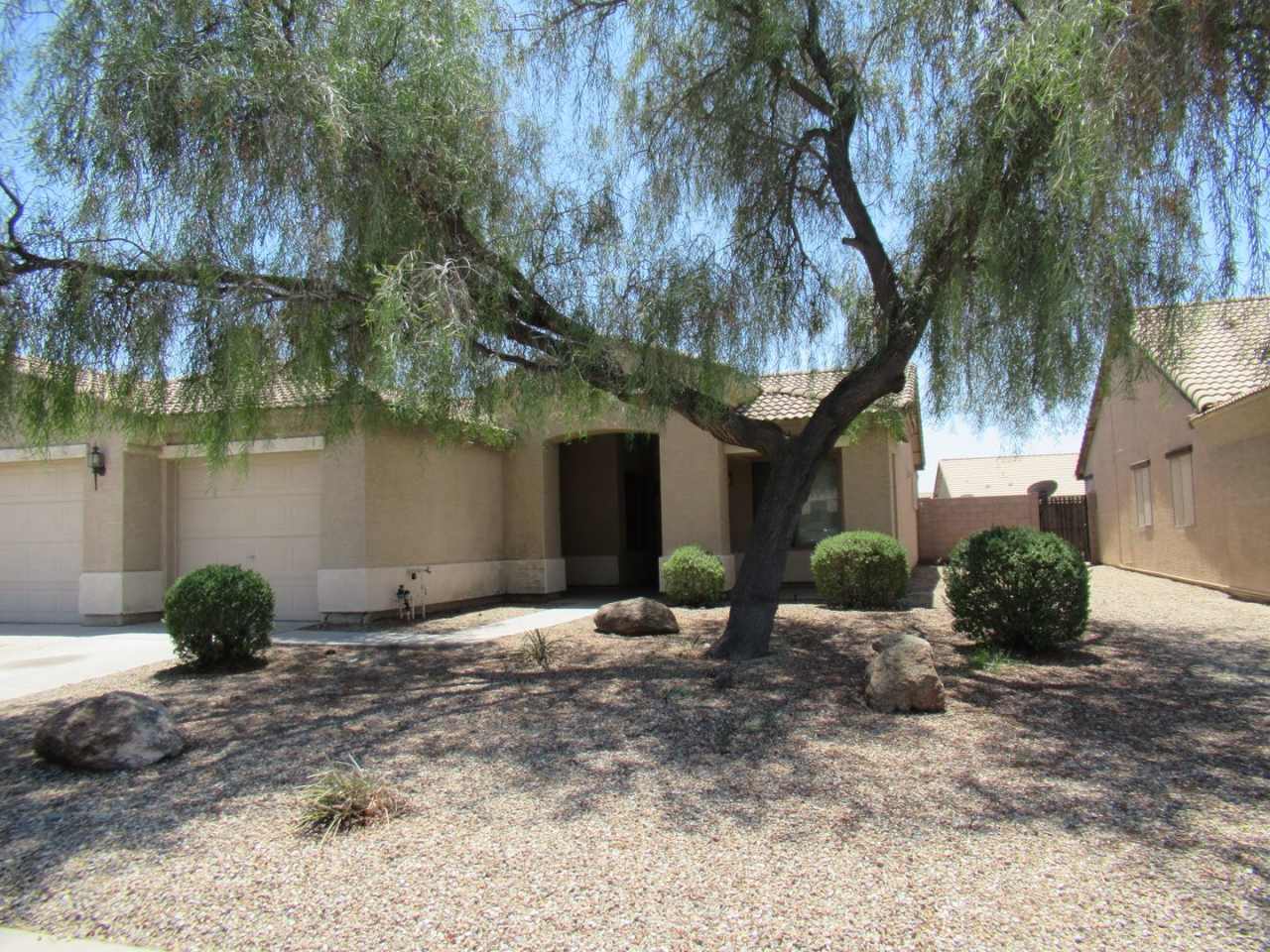 Nice Home in Estrella Vista Community, Goodyear!