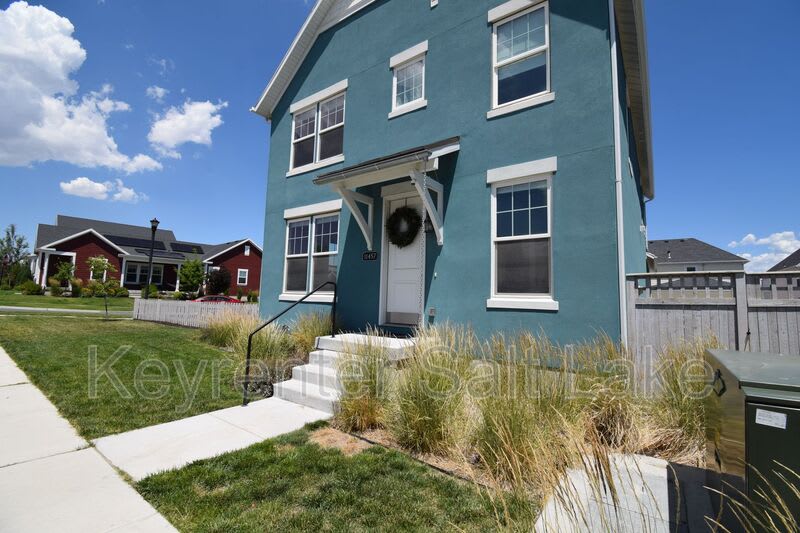 11457 S Willow Walk Drive