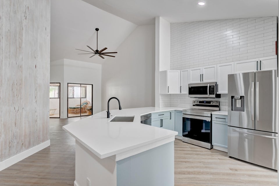 205 SEA OATS DRIVE E - 1