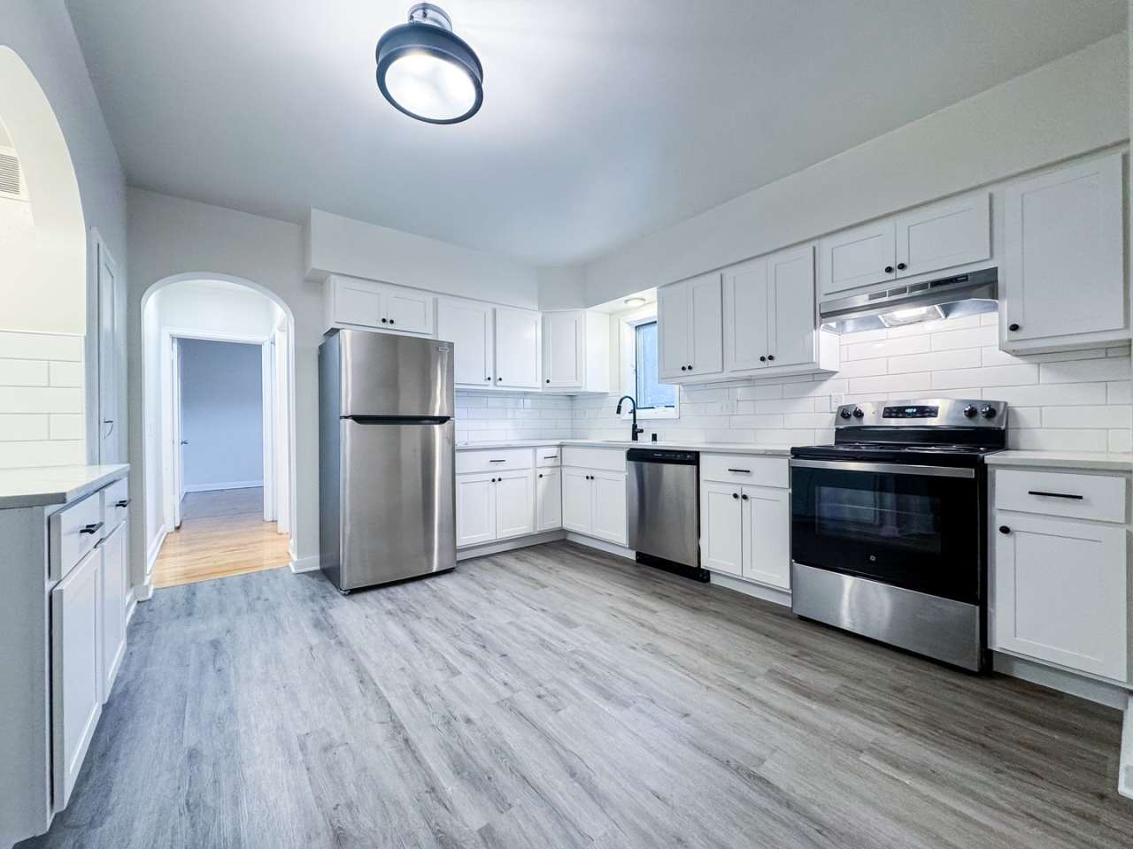 1220-1228 Williamson St