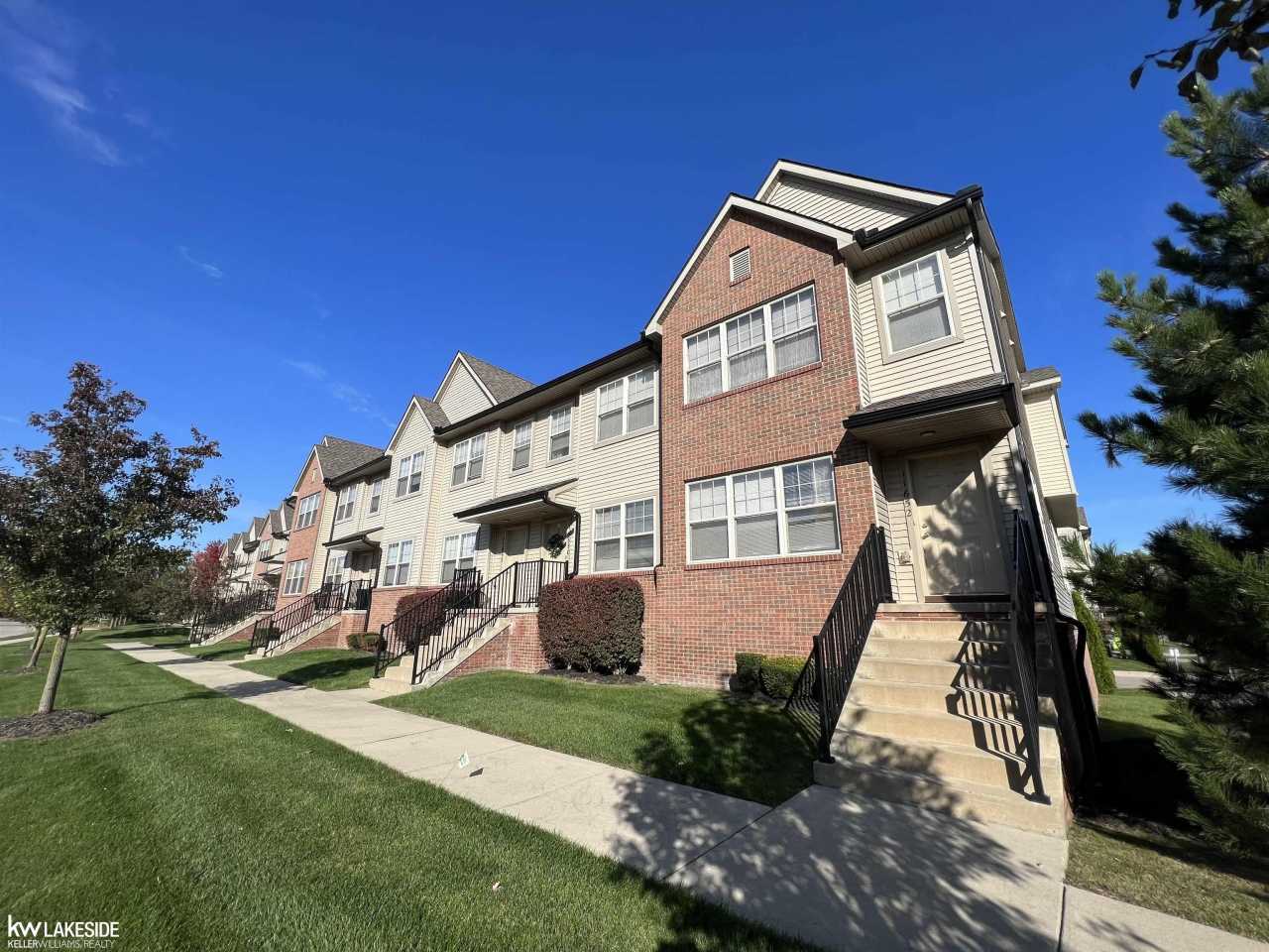 11650 Weingartz West