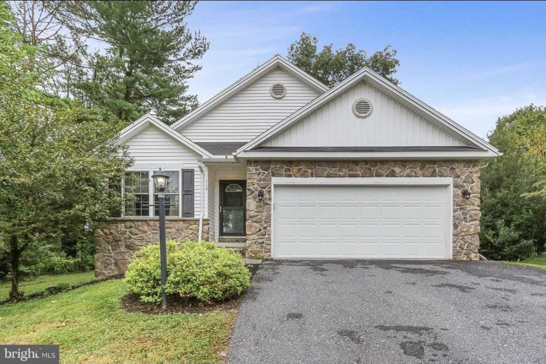 115 Muhlenberg Avenue