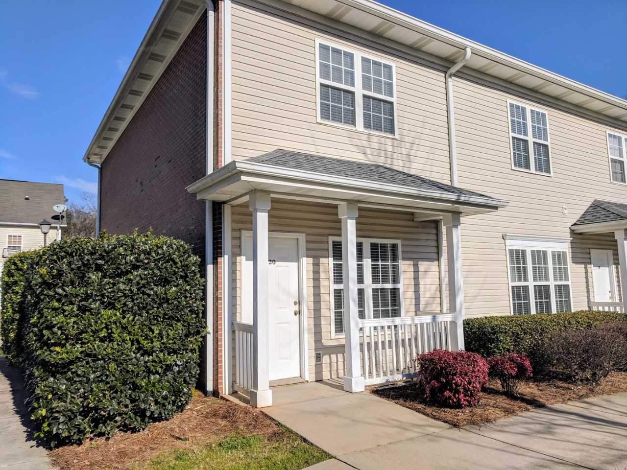 2 BR end unit in Davidson