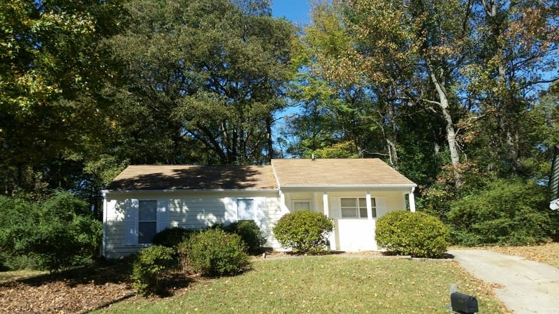 6820 North Ridge Court