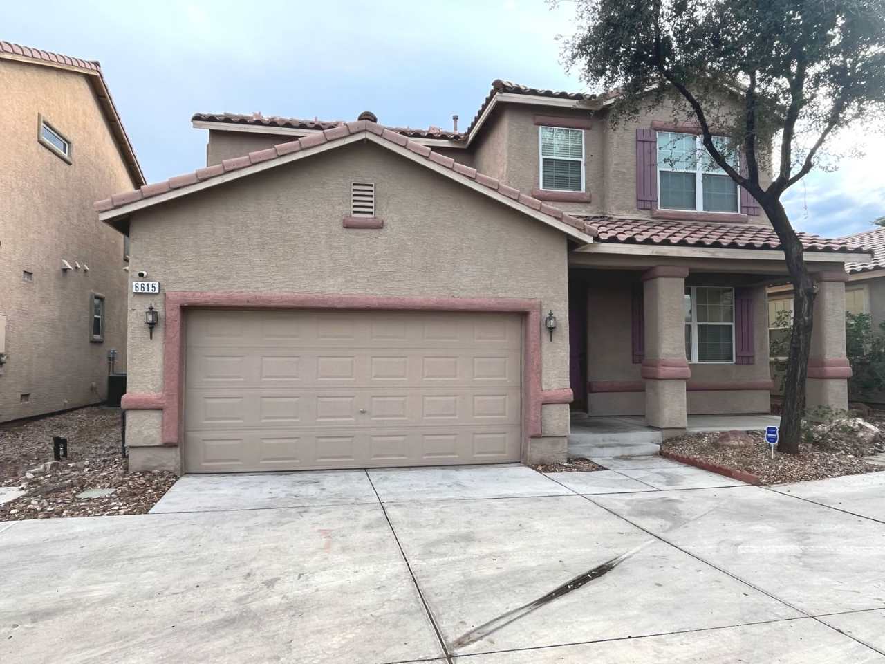1847 sq ft, 2 story, 4 Bedroom, 2 1/2 bath, 2 Car Garage home in the Vibrant city of Las Vegas.