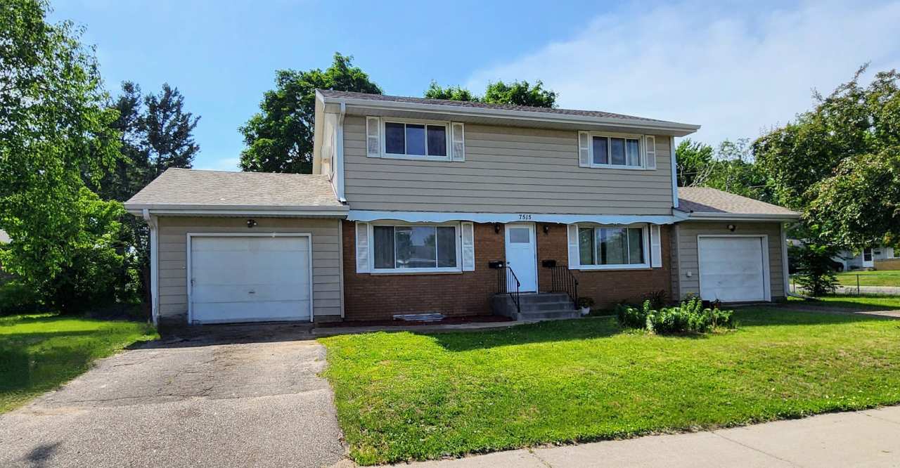 7515 Cloman Way East