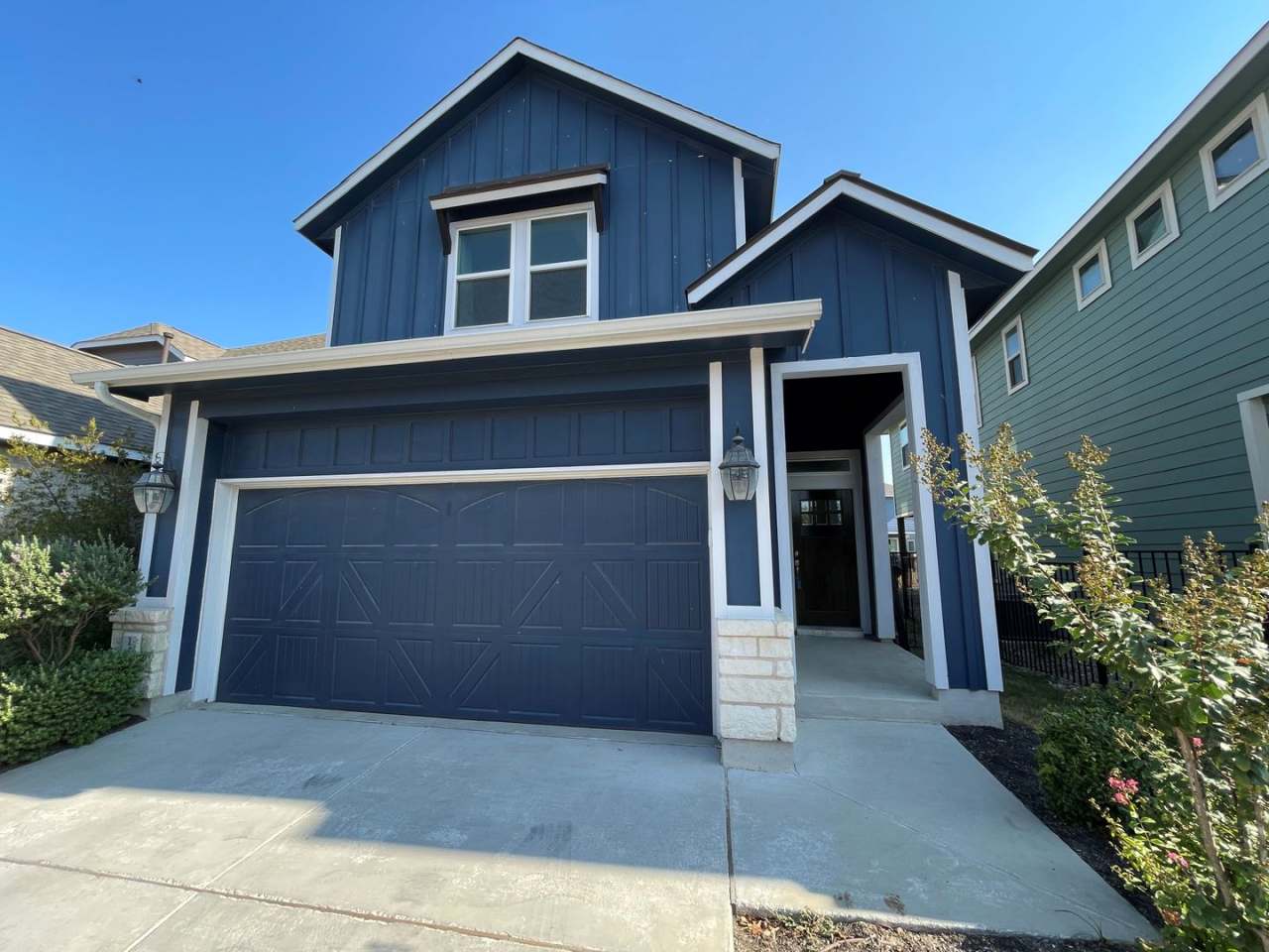 Beautifully Maintained Plum Creek Home in Gated Section!