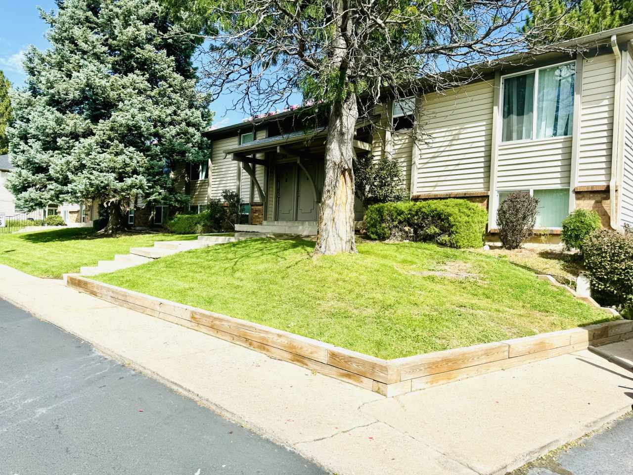 918 South Street, #3