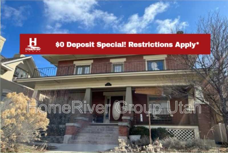 358 N Main St