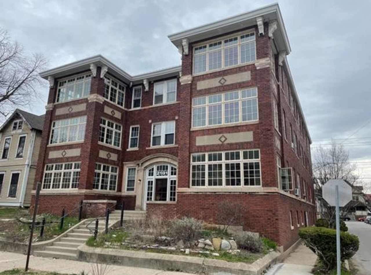 Huge 3 Bedroom in Herron-Morton