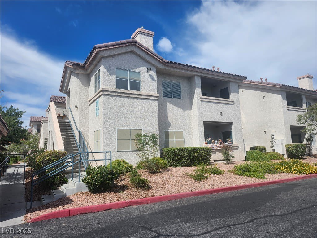 2117 Echo Bay Street