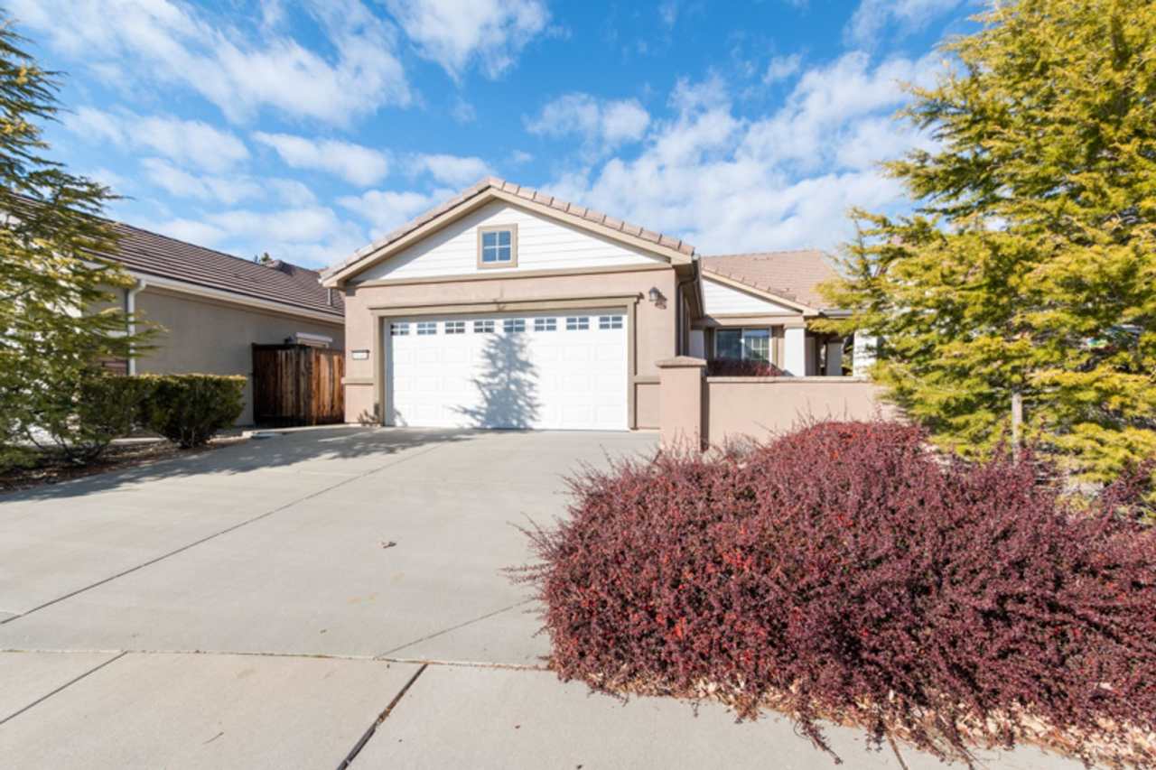 Single Level Home in Somersett
