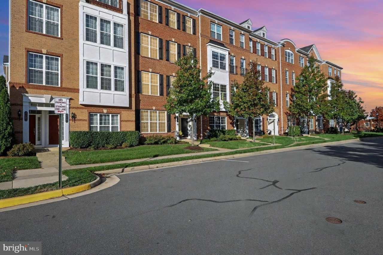 23477 BELVOIR WOODS Terrace