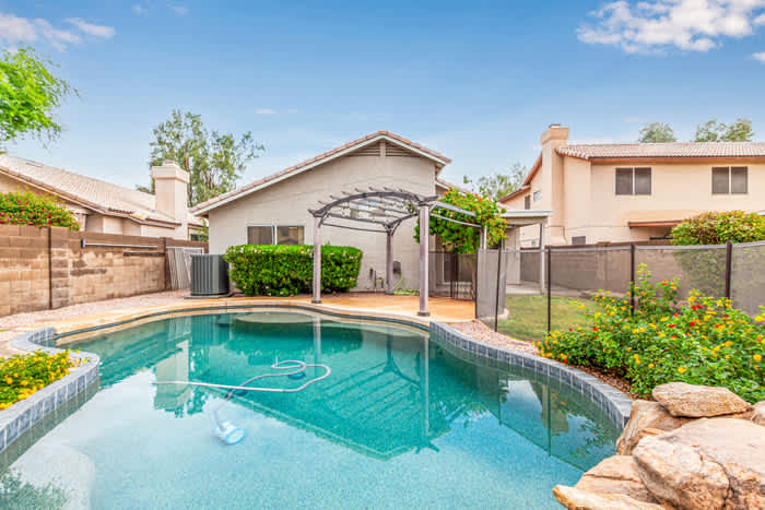 1132 North Hudson Place