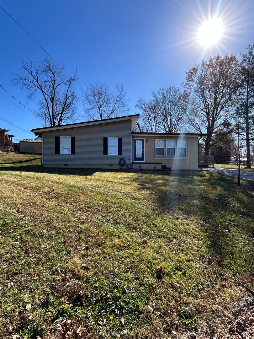 2128 Fir St, Morristown, TN 37813