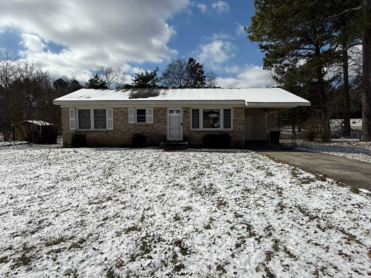 3 bed 1 bath in Huntsville AL