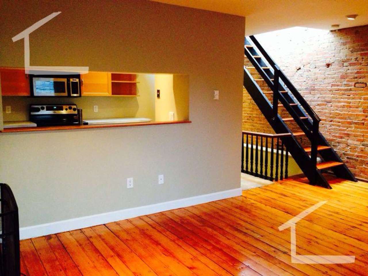 Beautiful South End 1 bed Condo with Private Roof Deck on West Brookline for September 1st