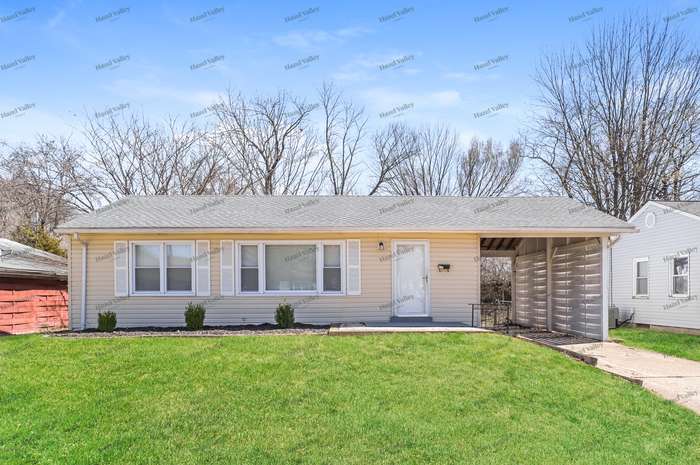 50 La Venta Drive