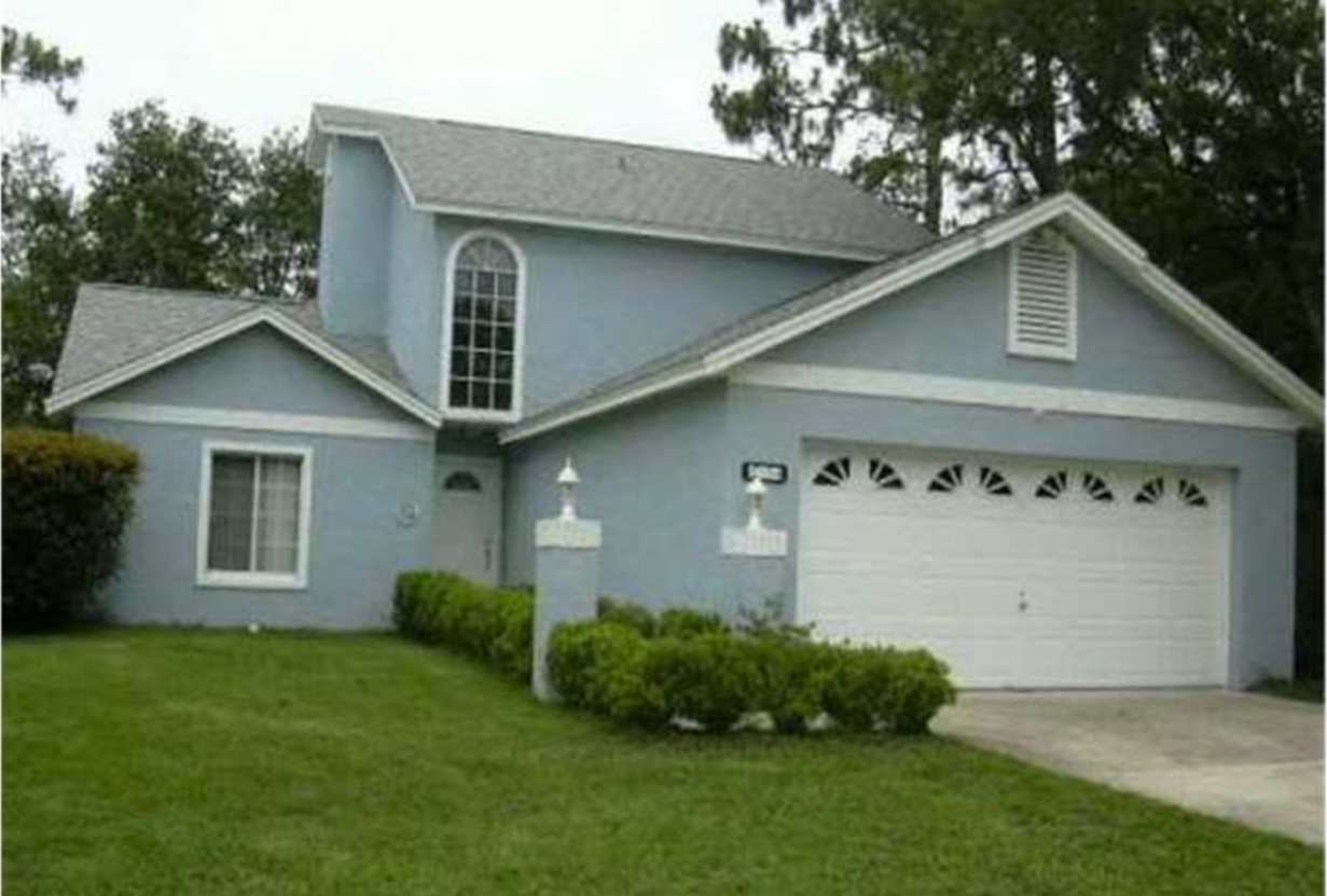 * APPLICATION PENDING. DO NOT APPLY! * LARGE 4 BEDROOM / 2.5 BATH / 2 CAR GARAGE WITH POOL! - (CASSELBERRY)