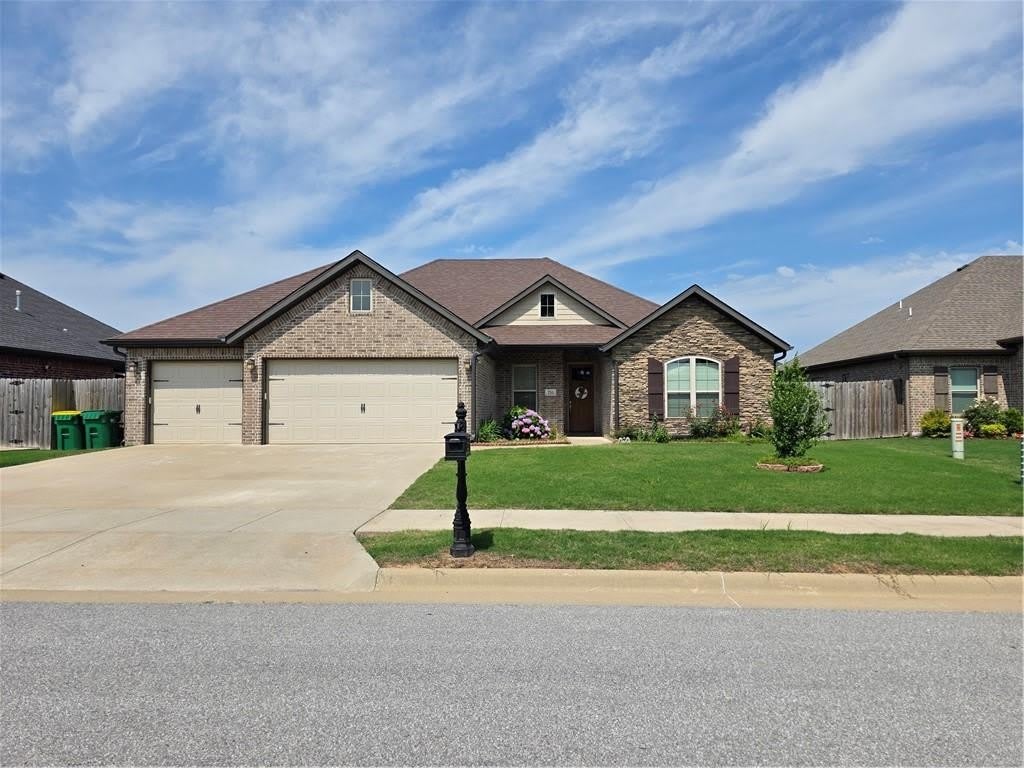 751 Bob Glen  CIR