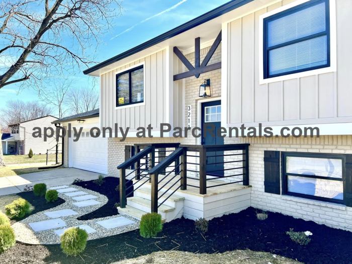 3211 Wedgewood Drive