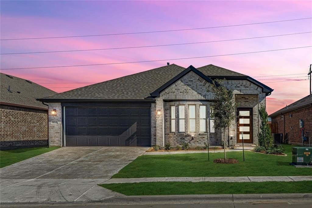 916 Alder Drive