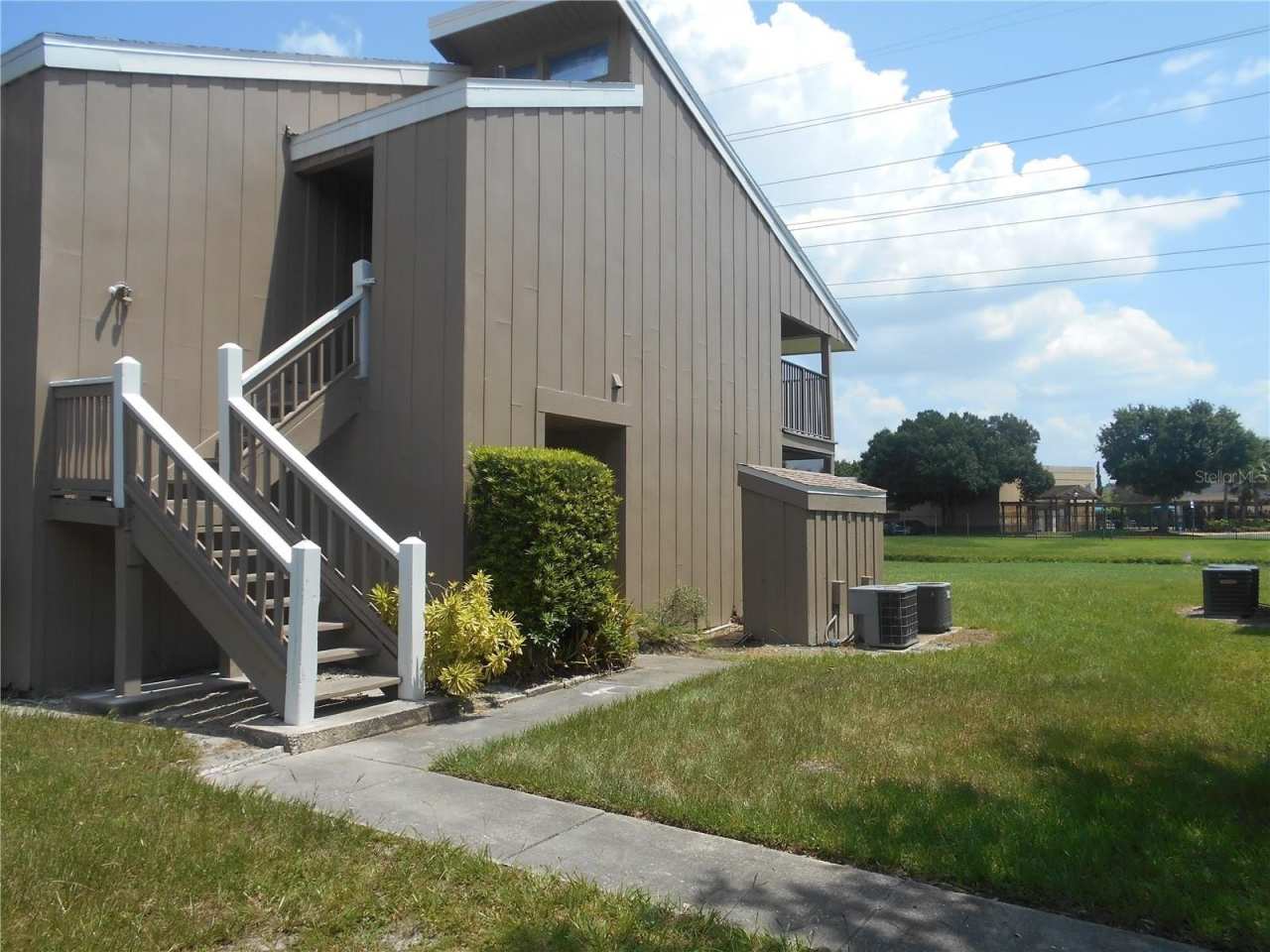 5771 PEREGRINE AVENUE