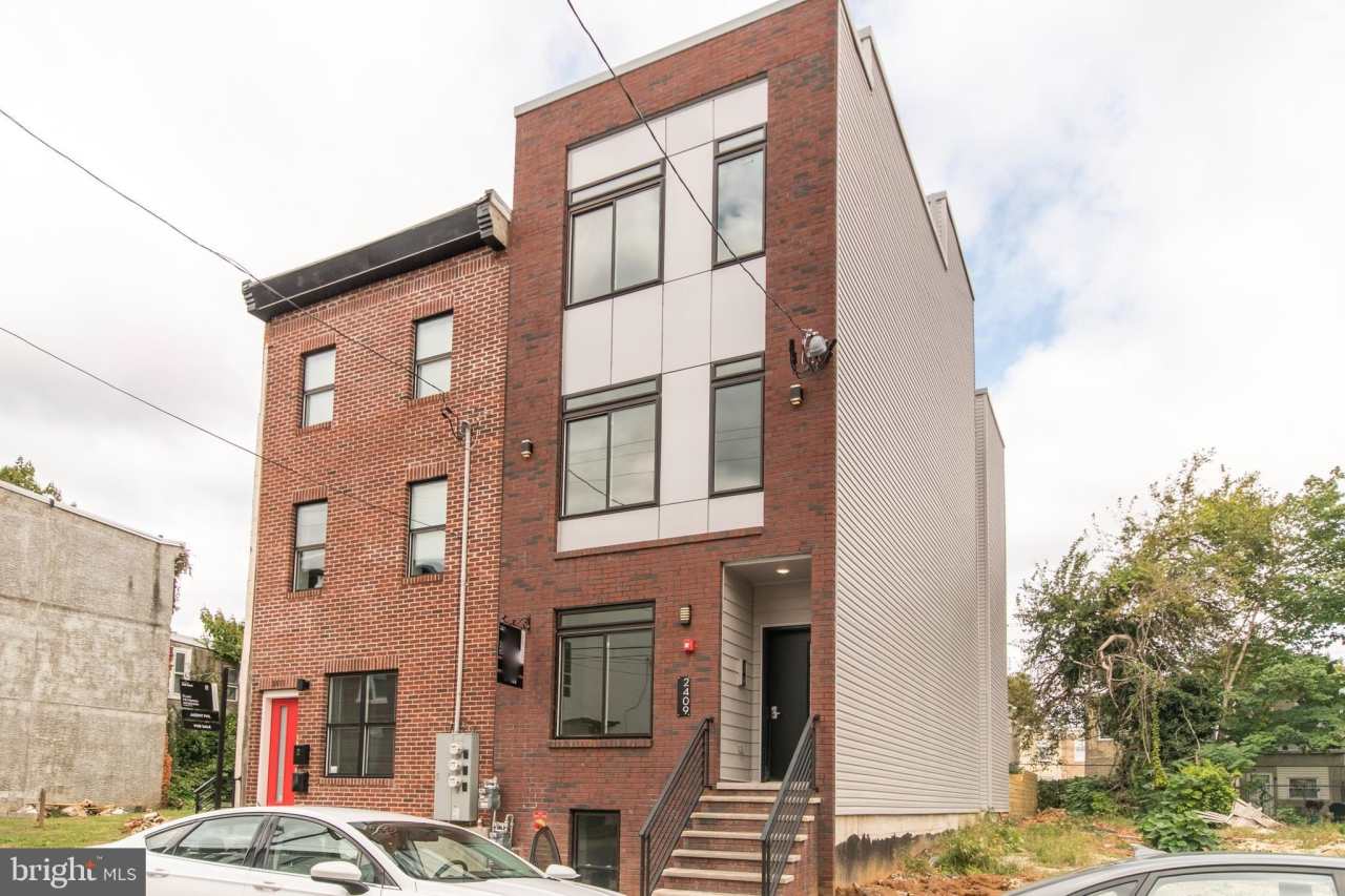 2409 W THOMPSON STREET