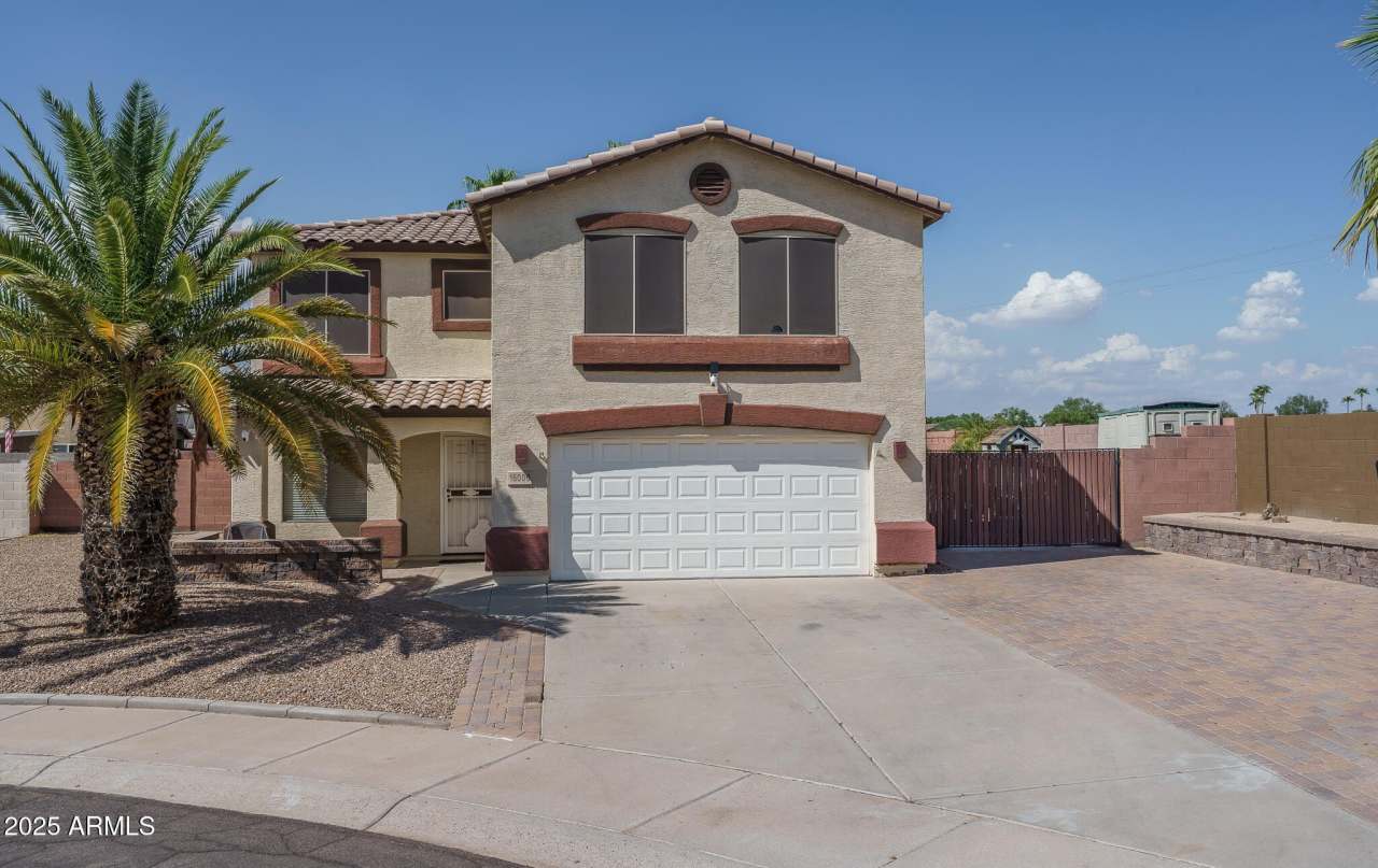 16006 W LINCOLN Street