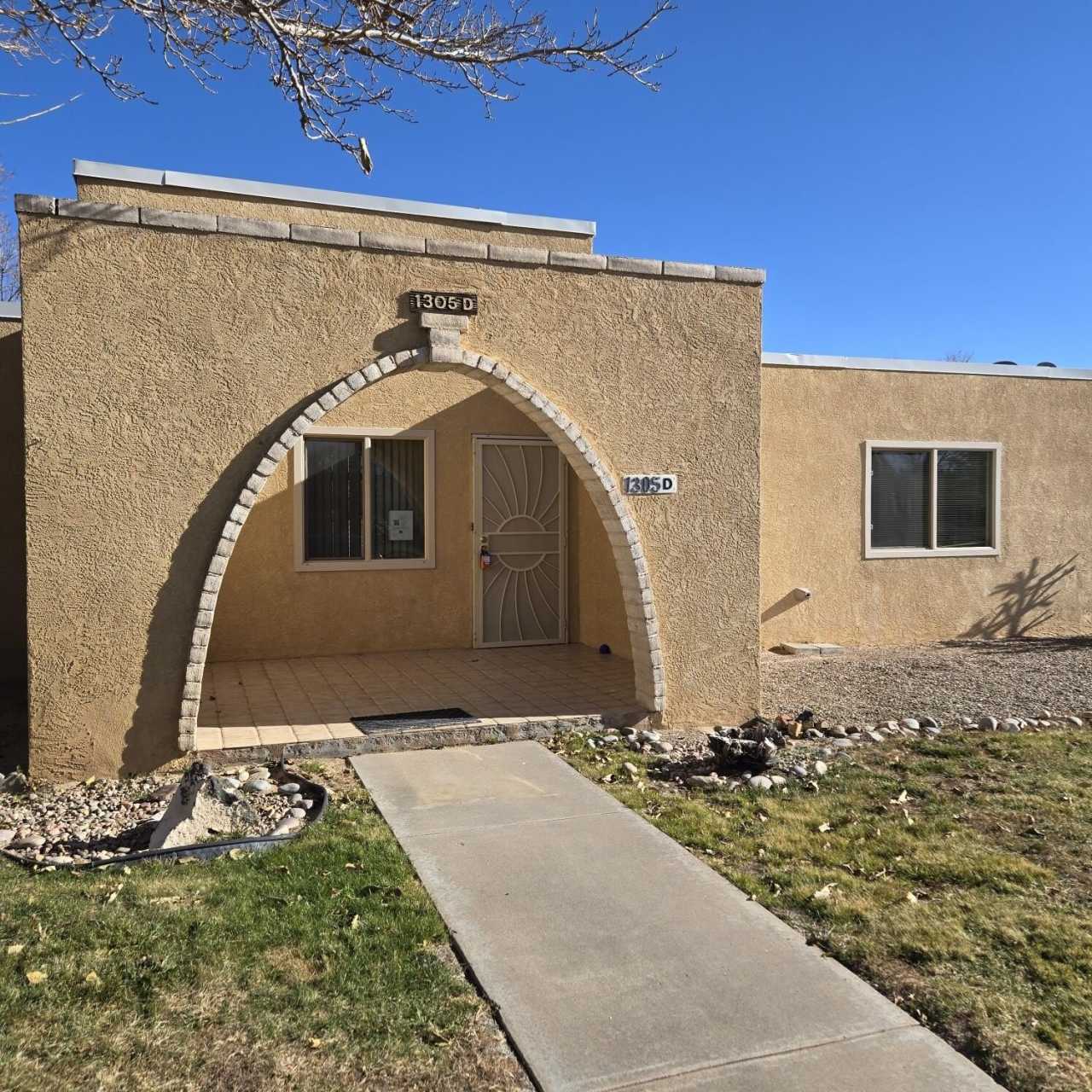 1305 Rio Rancho Boulevard SE unit: D