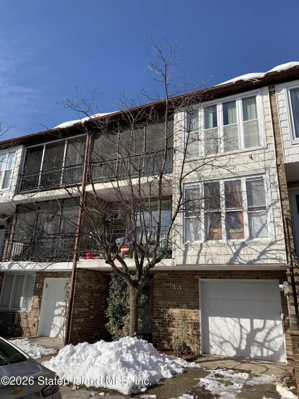 43 Lamped Loop unit: 3