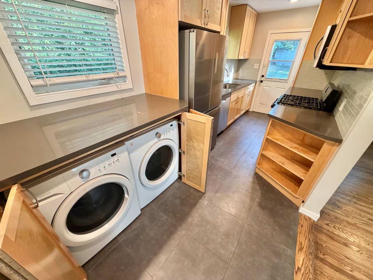 Charming El Segundo Bungalow w/ In-Unit Laundry  Huge Backyard!