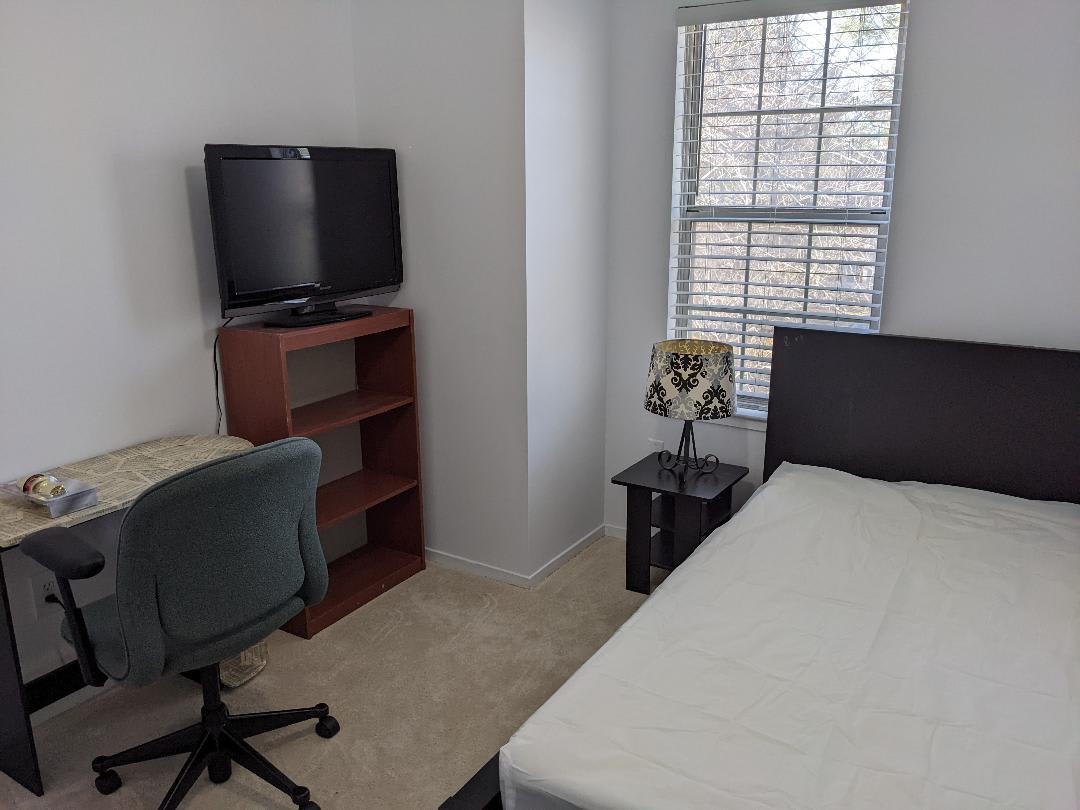 5806 Bridgetown Court