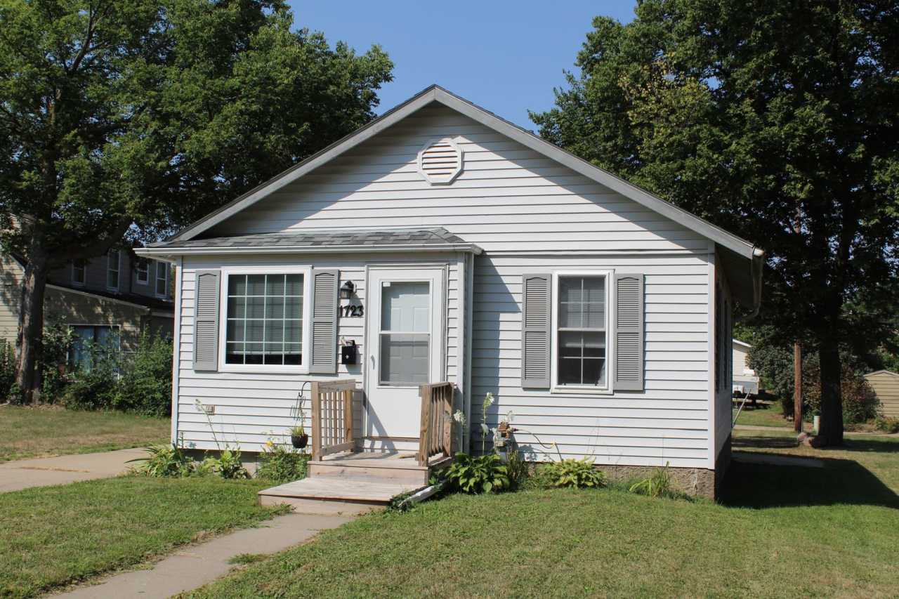 Sunny Home Awaits You