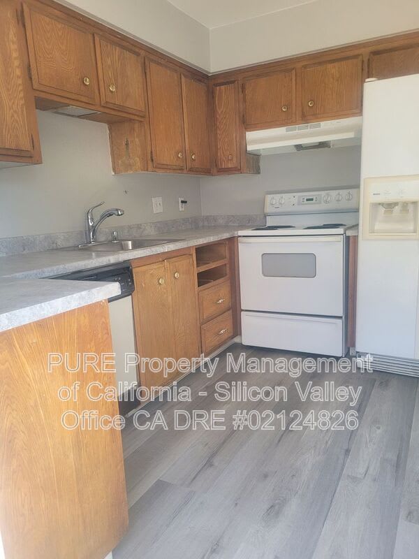 2451 Kennedy Ave