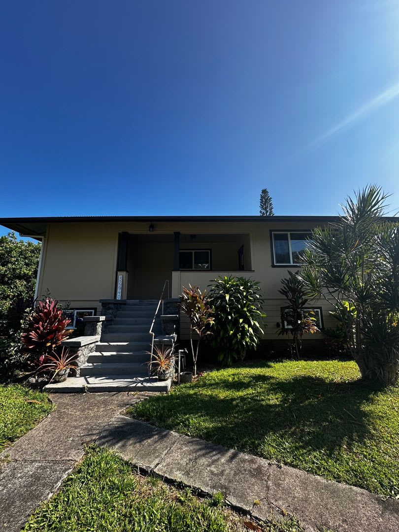 32-940 Hawaii Belt Rd. Ninole, HI 96773