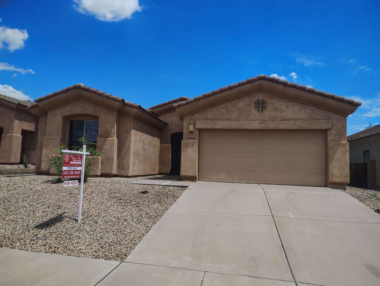 77 E. Calle Trona (Green Valley, 85614)