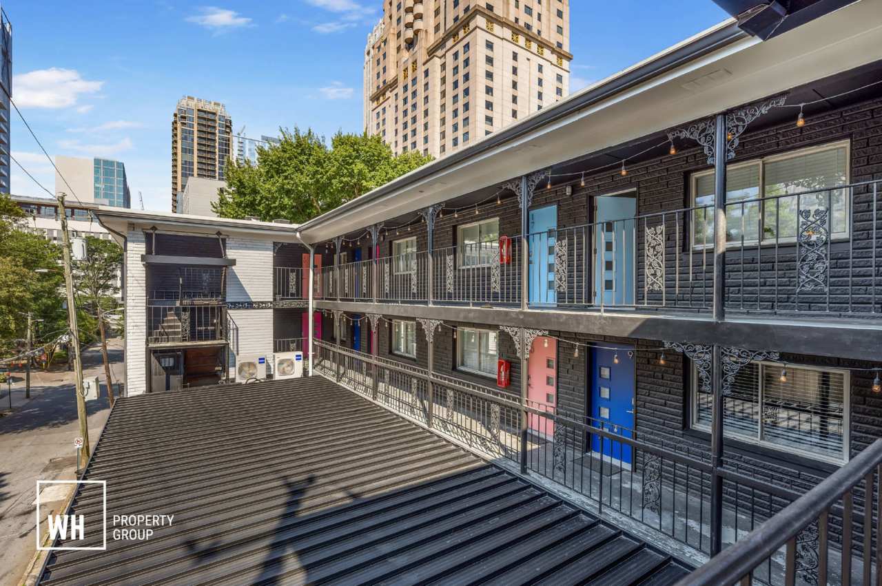 Crescent Avenue Apartments