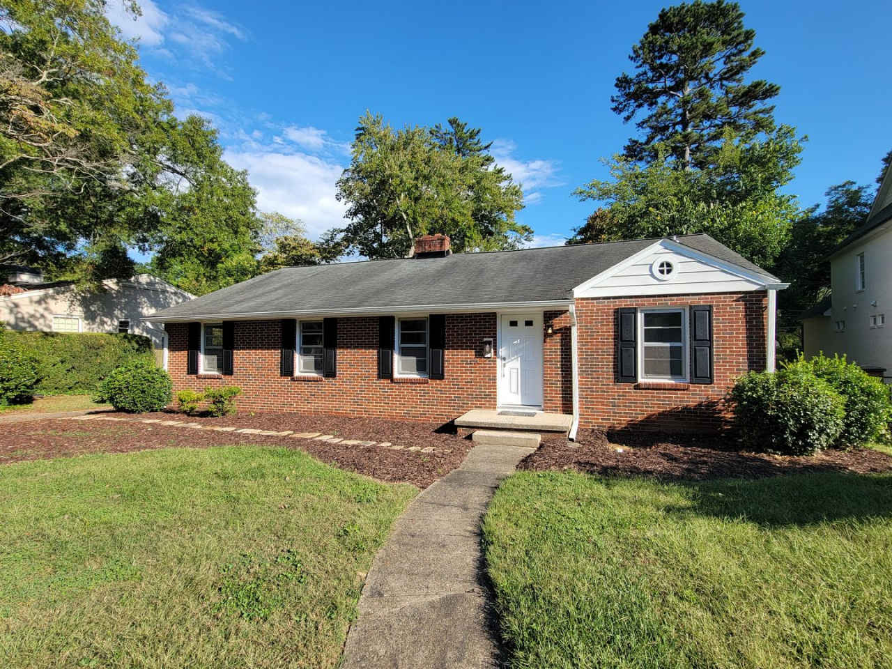 3 Bedroom 2 Bathroom House