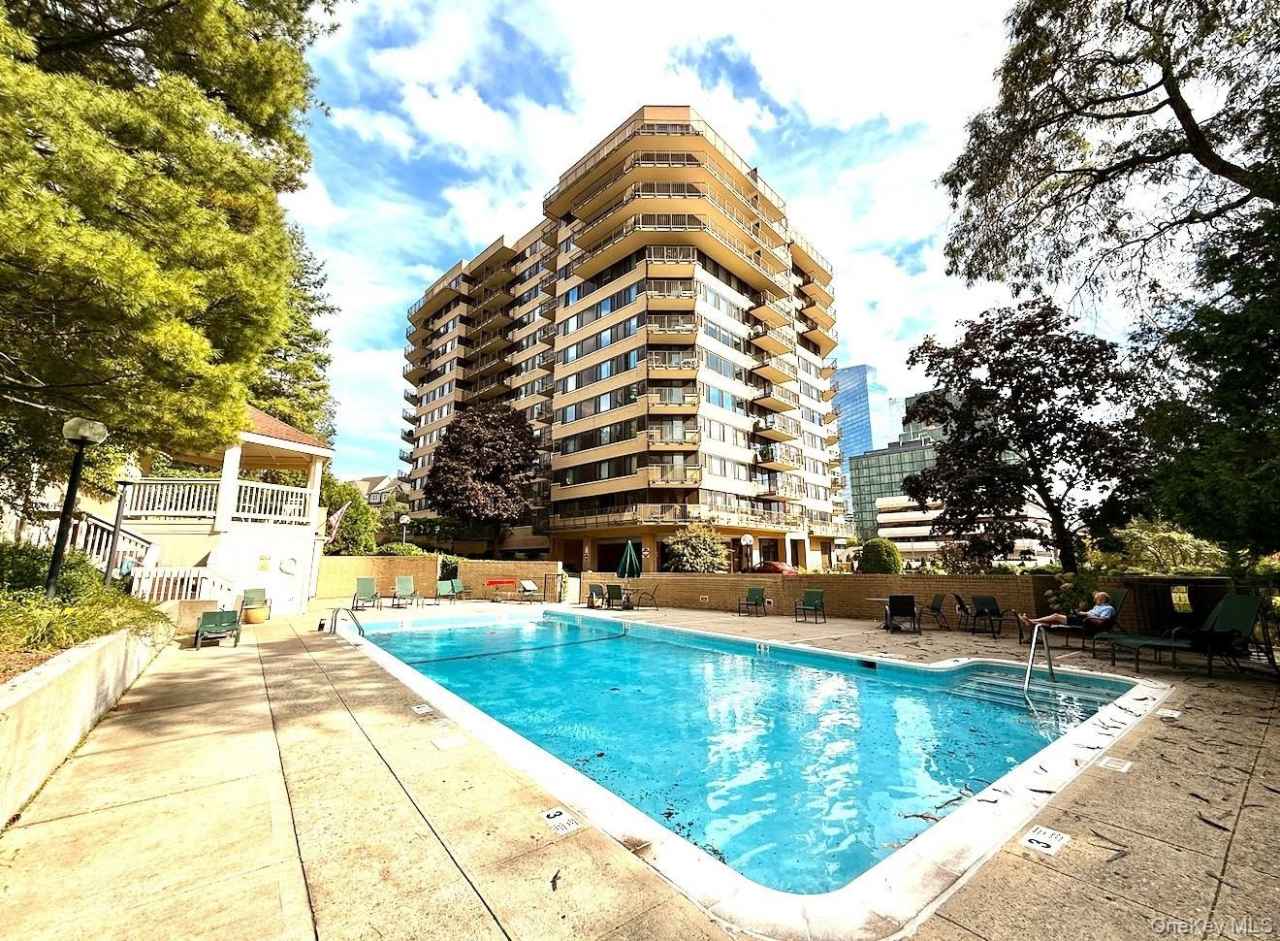 25 Rockledge Avenue unit: 604