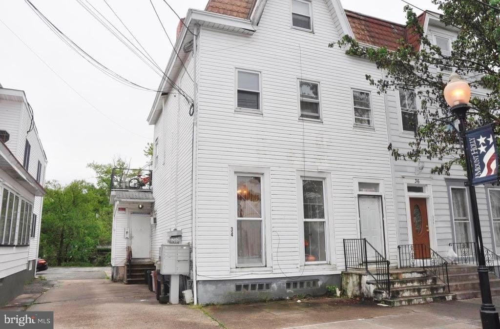 34 WASHINGTON STREET