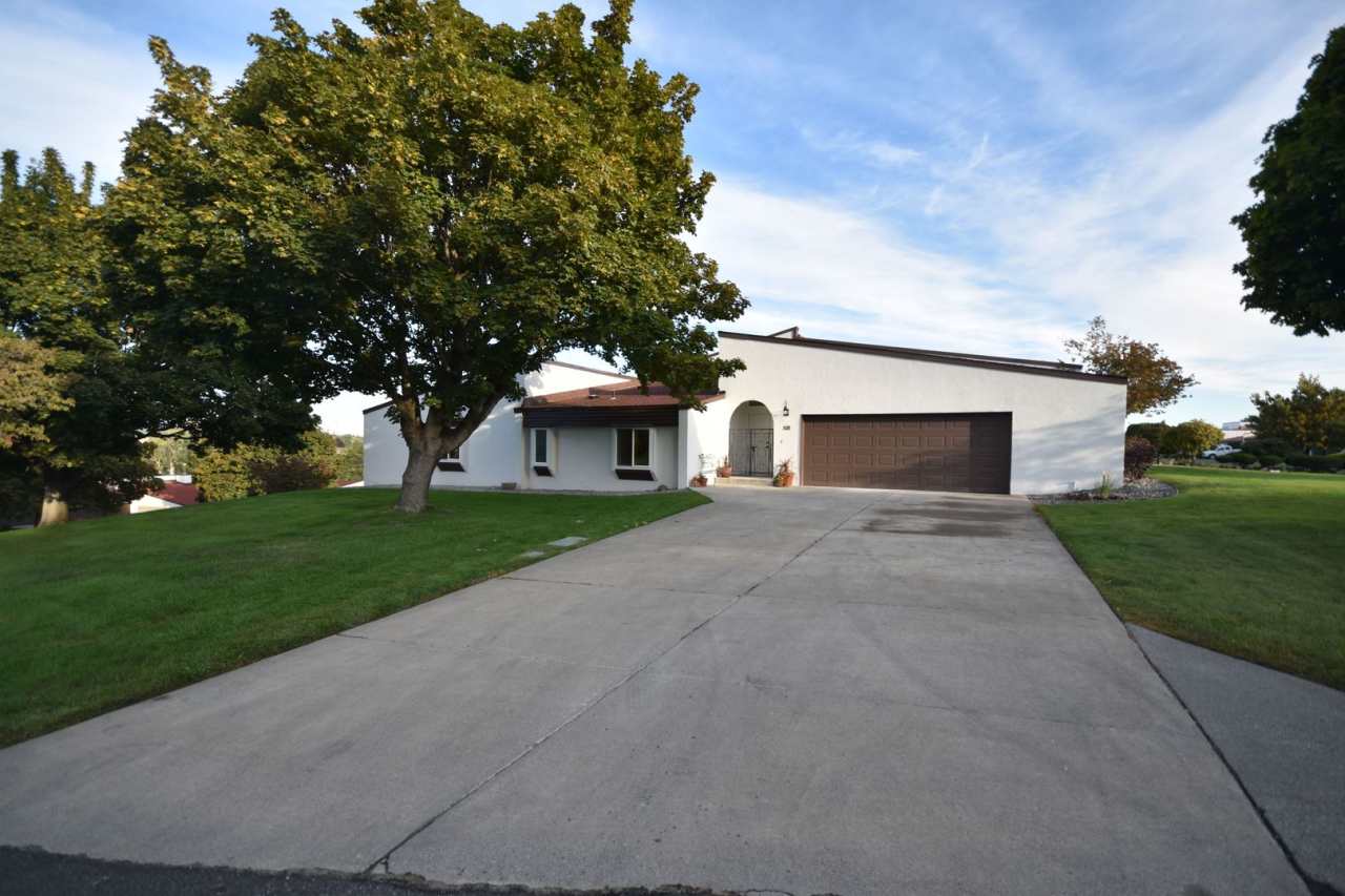 Low-Maintenance Meadows North Rental by Meadow Springs Golf Course