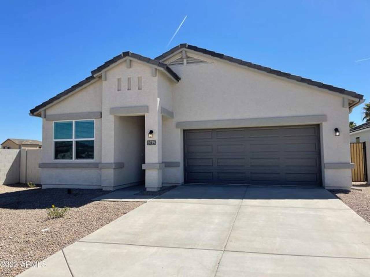 Newer 3 Bed/2Bath never in Crestfield Manor Florence