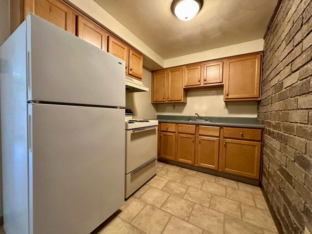 Spacious One Bedroom Apartment! Laundry On-Site, Built-In A/C  More! Call Today!