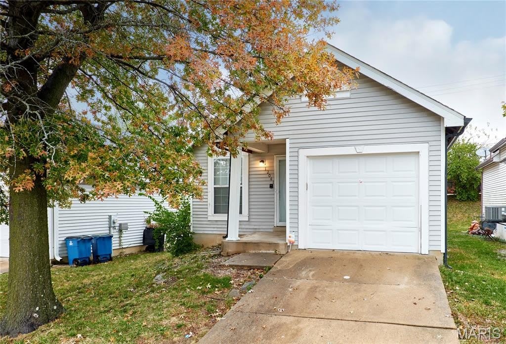 12041 Victorian Village Court