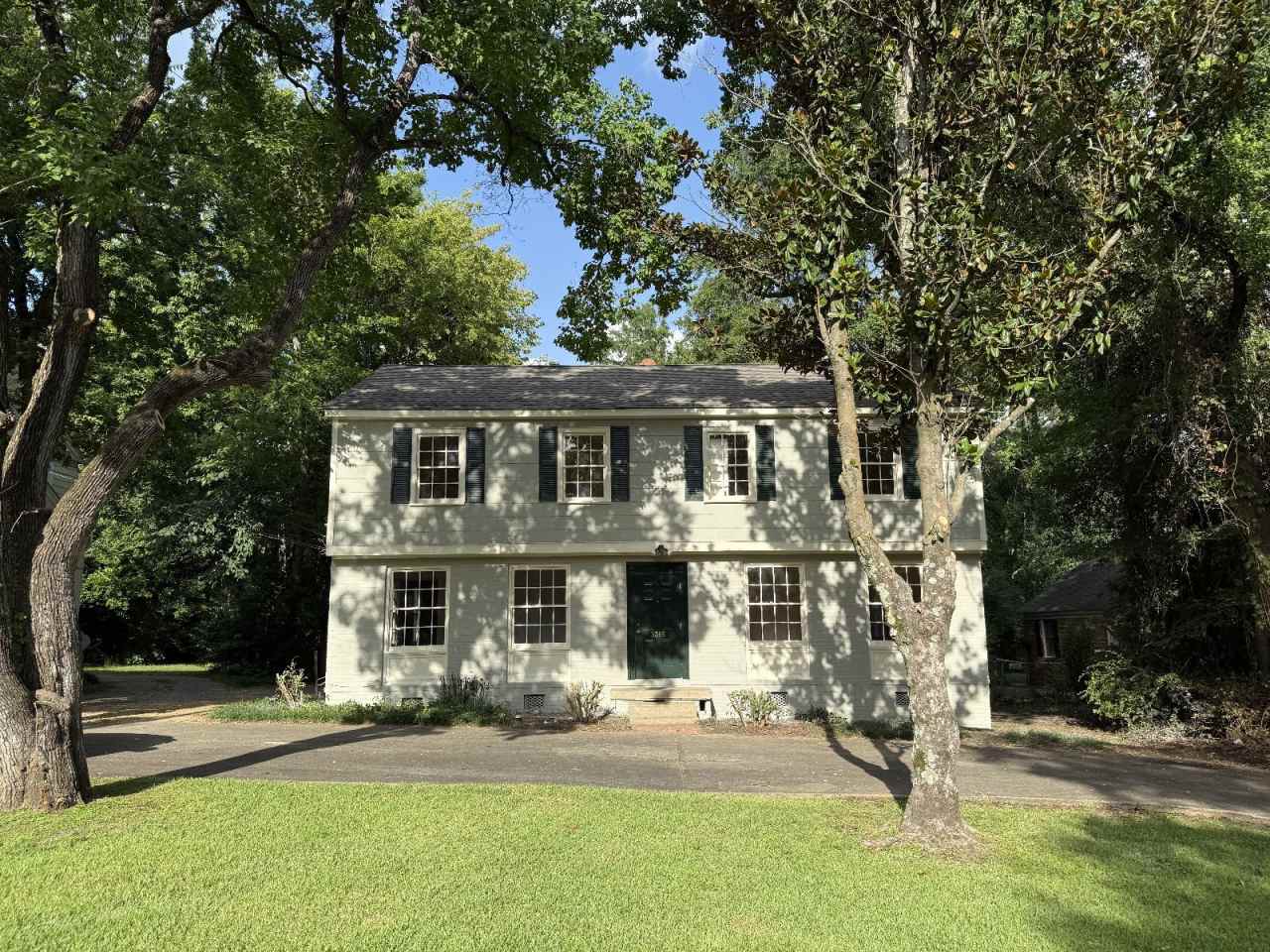 3385 Le Bron Road - A