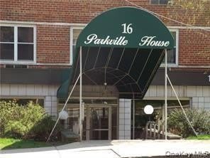 16 Lake Street unit: 7J